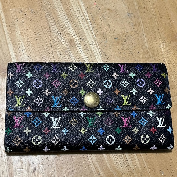 Louis Vuitton 2006 Multicolored Monogram Pattern Sarah Wallet - Picture 2 of 12